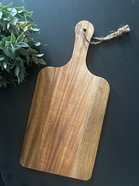 15" x 7" Acacia Cutting Board
